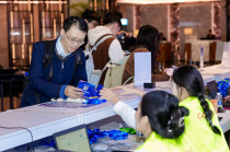 31会议现场制证！一证通办，赋能国际半导体论坛高效参会